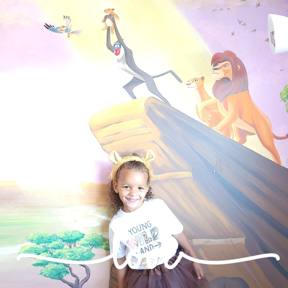 Meet your Posher, Melissa - Picture 1 of 1